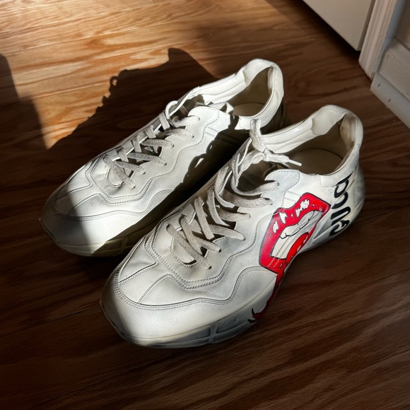 Gucci Rhyton sneakers - Picture 2 of 11